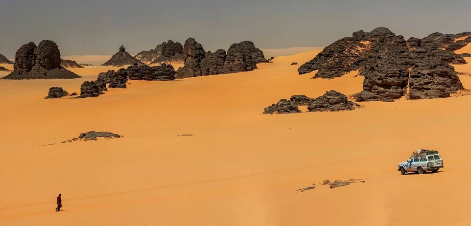 Erg Admer Assamar Tours